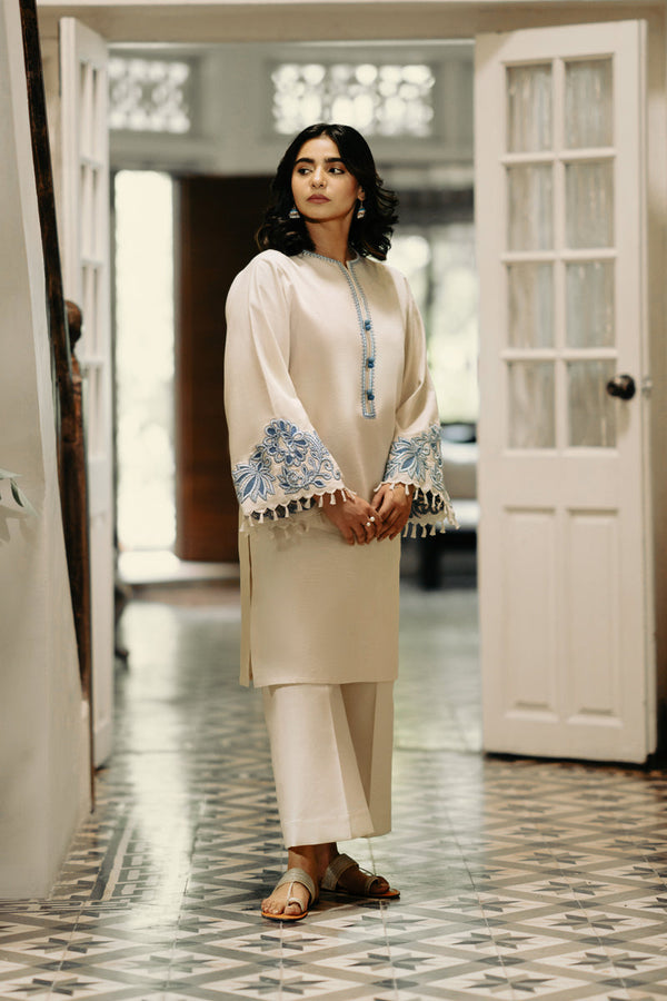 2 PIECE - EMBROIDERED KHADDAR SUIT - LR-09