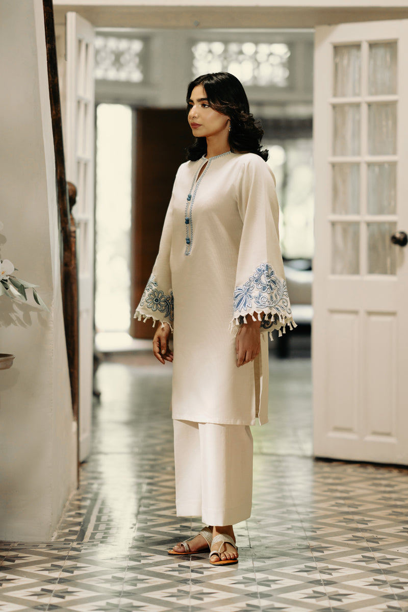 2 PIECE - EMBROIDERED KHADDAR SUIT - LR-09